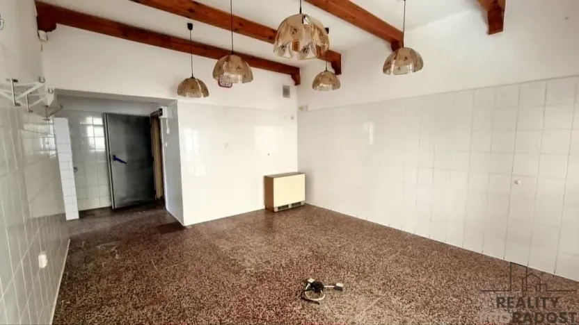 Pronájem obchodního prostoru, Moravský Krumlov, 70 m2