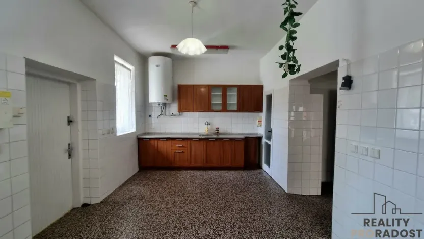 Pronájem obchodního prostoru, Moravský Krumlov, 70 m2