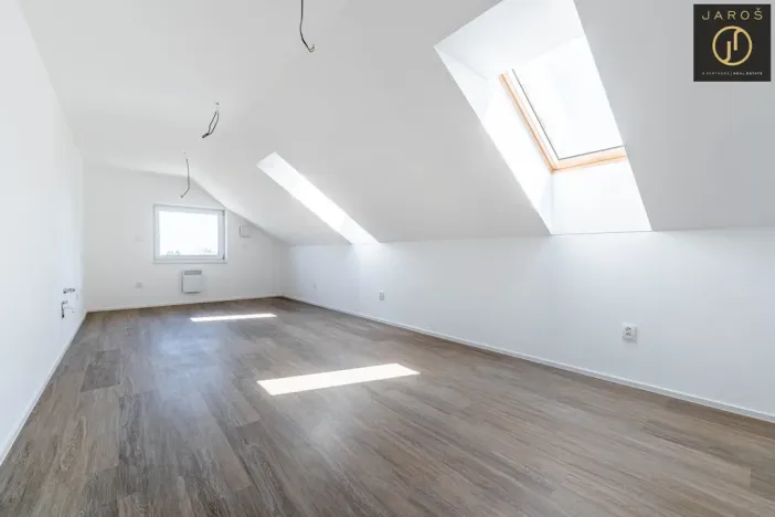 Prodej bytu 2+kk, Kladno, Dvorská, 34 m2