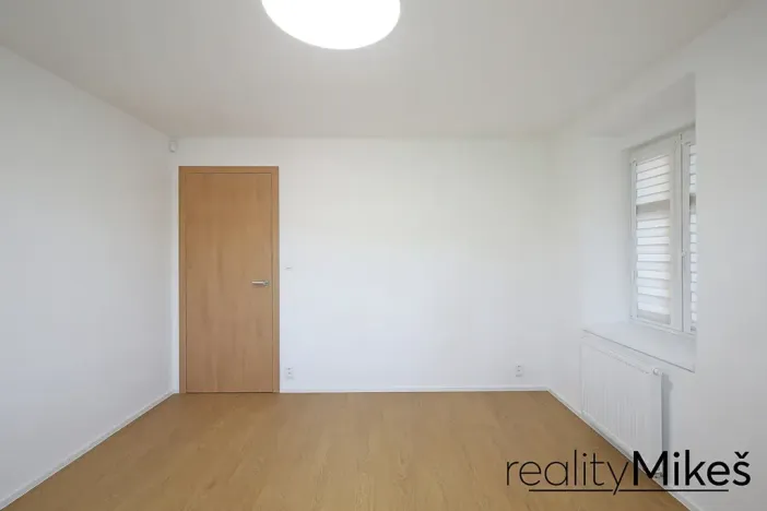 Pronájem bytu 2+kk, Liberec, Šafaříkova, 57 m2