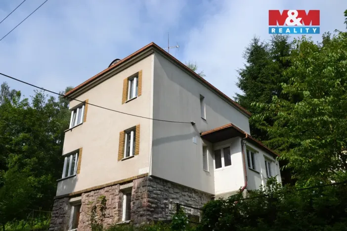 Prodej rodinného domu, Hronov - Velký Dřevíč, 250 m2