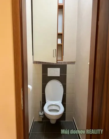 Pronájem bytu 1+kk, Praha - Strašnice, Na stezce, 30 m2