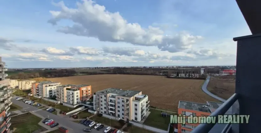 Pronájem bytu 1+kk, Praha - Letňany, Štanderova, 38 m2