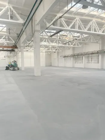 Pronájem výrobních prostor, Český Brod, 3600 m2