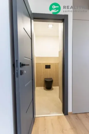 Prodej bytu 2+1, Plzeň, Mandlova, 60 m2