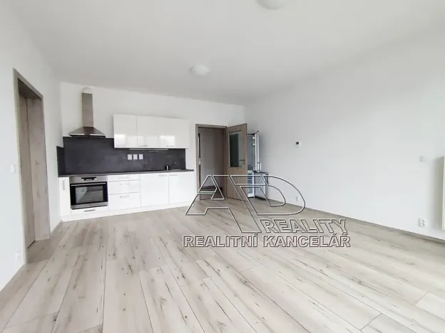 Pronájem bytu 2+kk, České Budějovice, Na Zlaté stoce, 46 m2