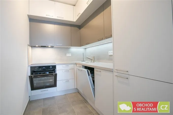 Pronájem bytu 2+kk, Praha, Strančická, 54 m2