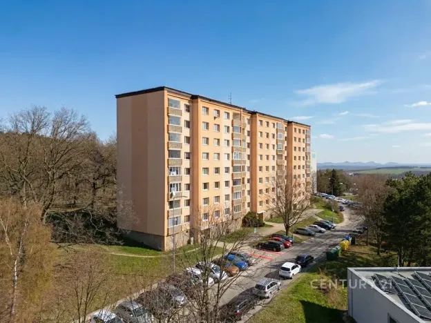 Pronájem bytu 2+1, Chomutov, Kamenný vrch, 58 m2