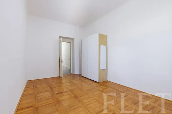 Pronájem bytu 1+1, Praha - Holešovice, Kamenická, 40 m2