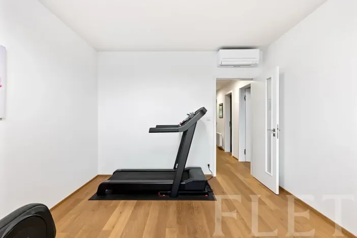 Pronájem rodinného domu, Praha - Jinonice, Nyklíčkova, 217 m2
