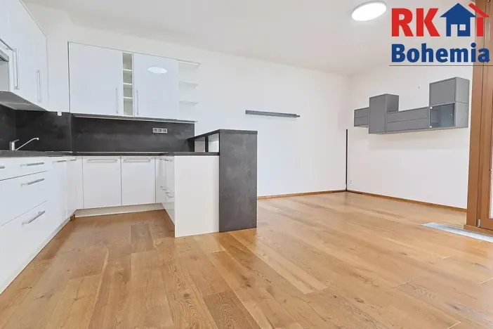 Pronájem bytu 2+kk, Praha, Na Křtině, 64 m2
