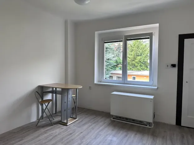 Pronájem bytu 2+kk, Praha - Braník, Branická, 46 m2