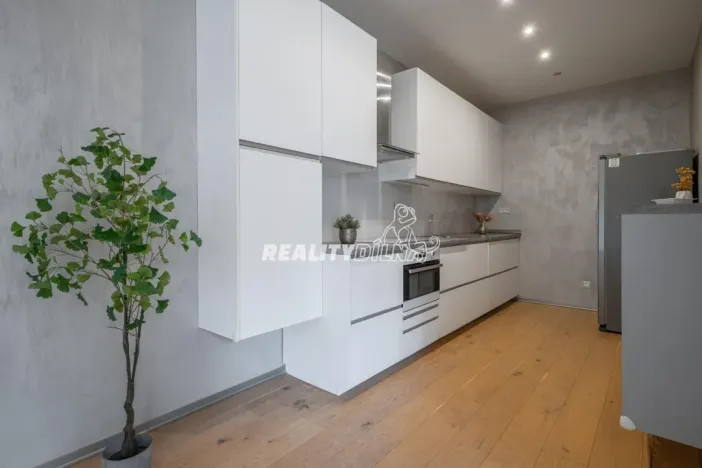 Prodej bytu 3+kk, Praha - Vinohrady, Jičínská, 99 m2