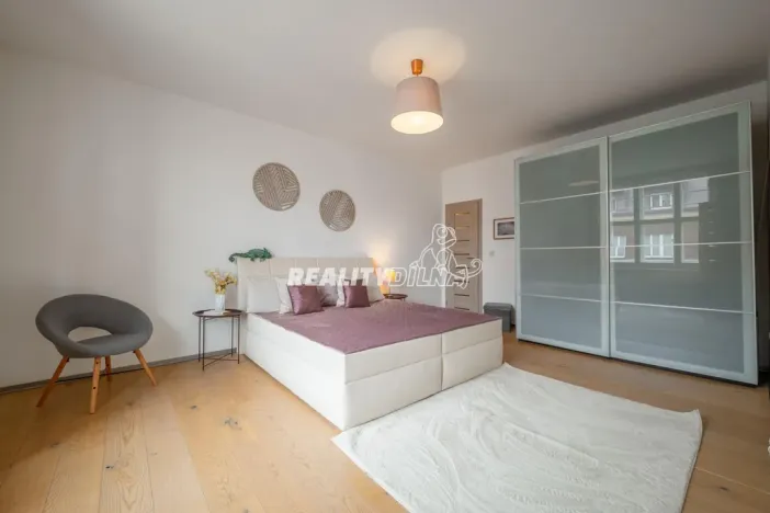 Prodej bytu 3+kk, Praha - Vinohrady, Jičínská, 99 m2