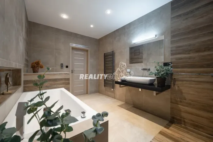 Prodej bytu 3+kk, Praha - Vinohrady, Jičínská, 99 m2