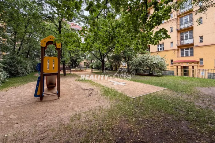 Prodej bytu 3+kk, Praha - Vinohrady, Jičínská, 99 m2