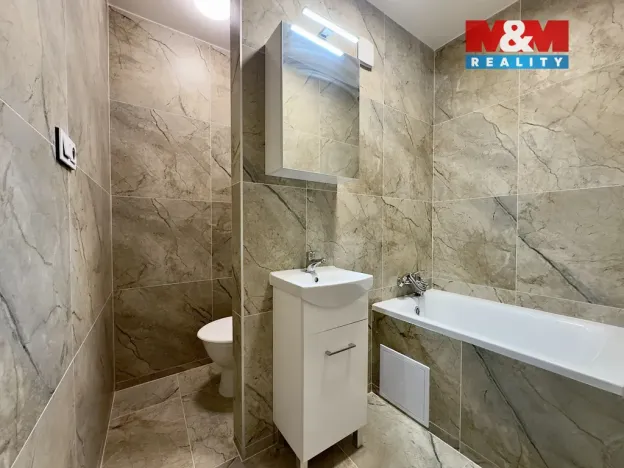 Pronájem bytu 2+kk, Ostrava - Výškovice, Výškovická, 39 m2