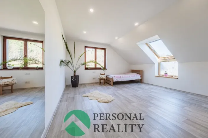 Prodej rodinného domu, Háje, 256 m2