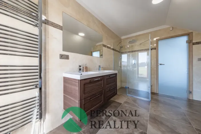 Prodej rodinného domu, Háje, 256 m2