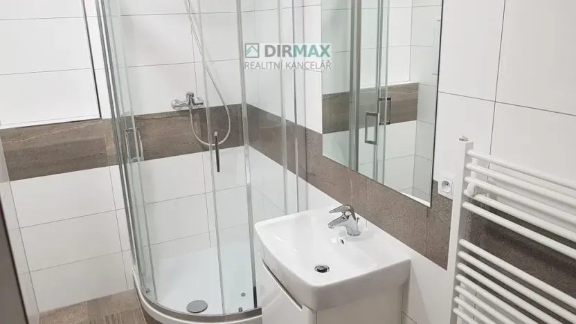 Pronájem bytu 1+kk, Plzeň - Lobzy, Koterovská, 43 m2