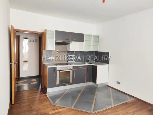Pronájem bytu 2+kk, České Budějovice - České Budějovice 5, Dělnická, 35 m2