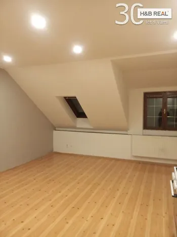 Pronájem bytu 2+kk, Hranice - Hranice I-Město, Hřbitovní, 40 m2
