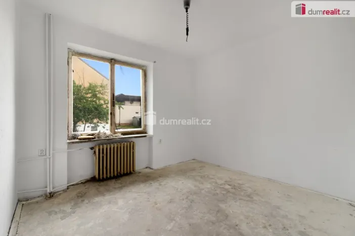 Prodej rodinného domu, Výrov - Hadačka, 280 m2