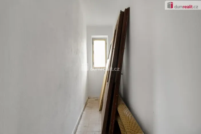 Prodej rodinného domu, Výrov - Hadačka, 280 m2