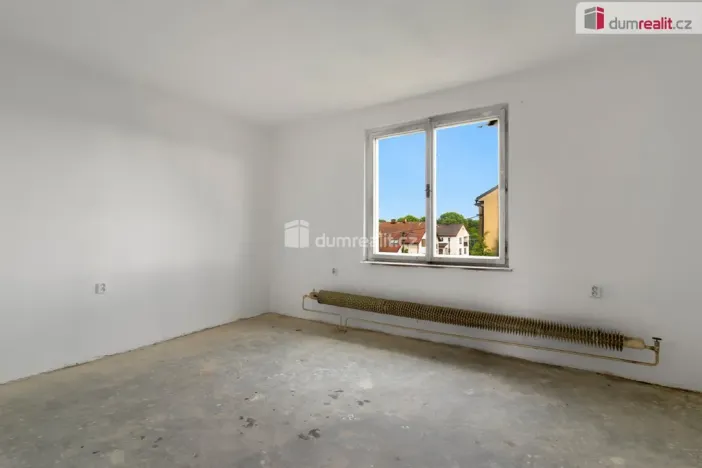 Prodej rodinného domu, Výrov - Hadačka, 280 m2