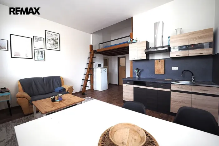 Prodej obchodního prostoru, Doudleby nad Orlicí, Dukelská, 330 m2