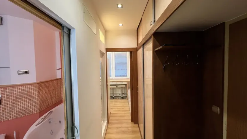 Pronájem bytu 1+1, Zlín, Větrná, 34 m2