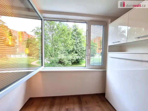 Pronájem bytu 2+kk, Praha - Bohnice, Čimická, 35 m2