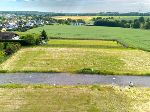 Prodej pozemku pro bydlení, Vřesina, Revoluční, 859 m2
