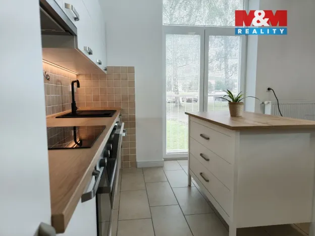 Prodej bytu 3+kk, Janovice nad Úhlavou, Rozvojová zóna, 77 m2