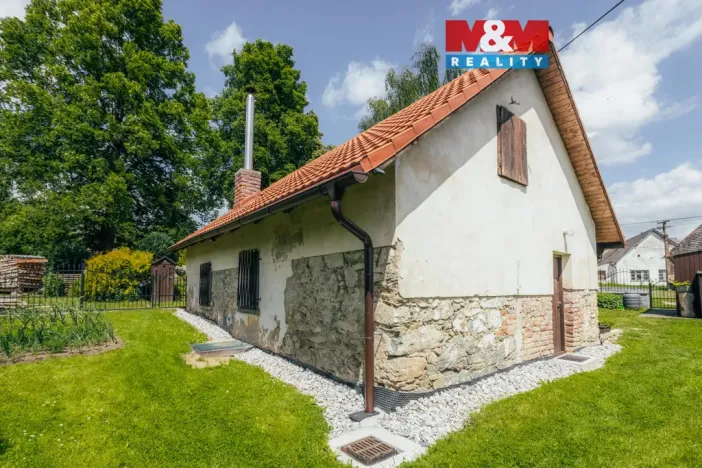 Prodej chaty, Kolinec - Vlčkovice, 41 m2