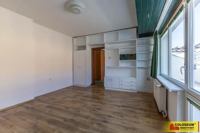Pronájem bytu 2+1, Znojmo, Alšova, 64 m2