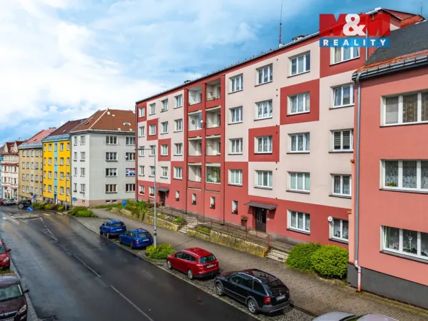 Prodej bytu 2+1, Aš, Hlavní, 51 m2