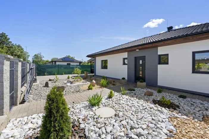 Prodej rodinného domu, Mukařov, K Památníku, 107 m2
