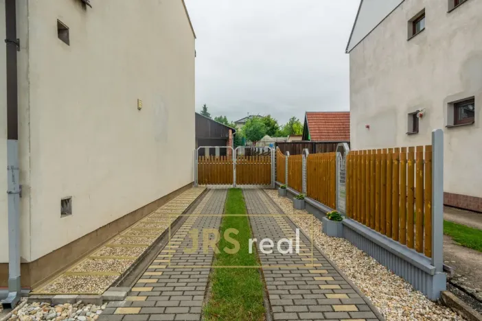 Prodej rodinného domu, Moravany, 226 m2