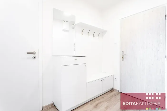 Prodej bytu 3+1, Přerov, Velká Dlážka, 63 m2