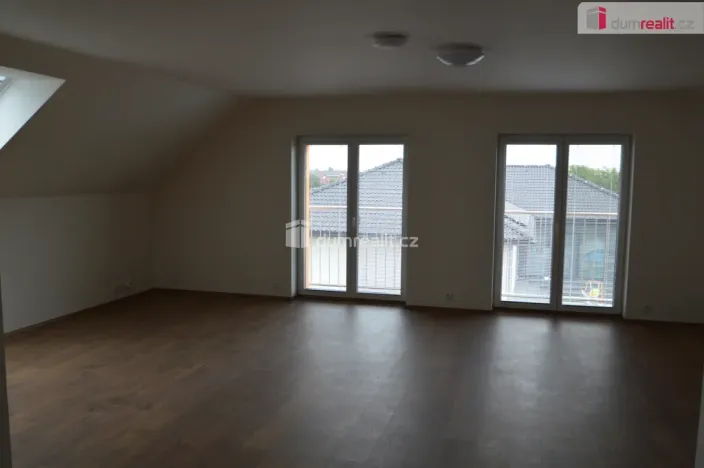 Pronájem bytu 3+kk, Podolanka, U Pejřavky, 87 m2