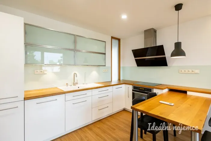 Pronájem bytu 3+kk, Praha - Braník, Věkova, 65 m2