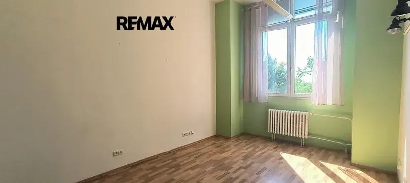 Pronájem kanceláře, Praha - Kobylisy, Horňátecká, 17 m2