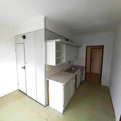 Prodej bytu 3+1, Třešť, 76 m2
