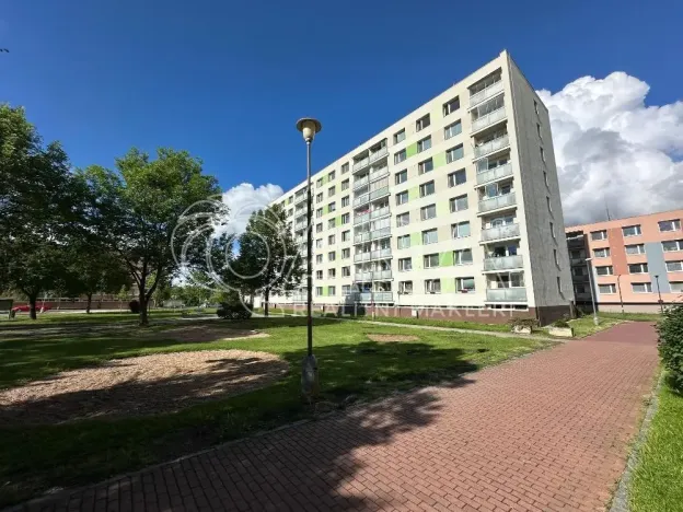 Pronájem bytu 3+1, Přelouč, náměstí 17. listopadu, 58 m2
