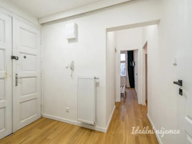 Pronájem bytu 2+kk, Praha - Nusle, Čiklova, 47 m2