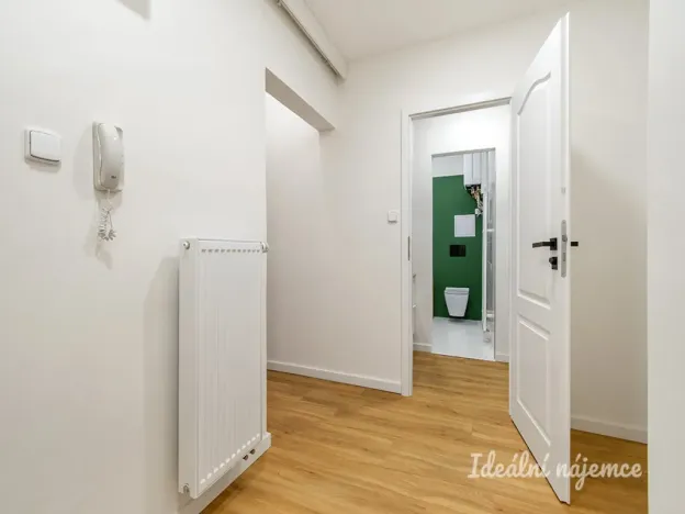 Pronájem bytu 2+kk, Praha - Nusle, Čiklova, 47 m2