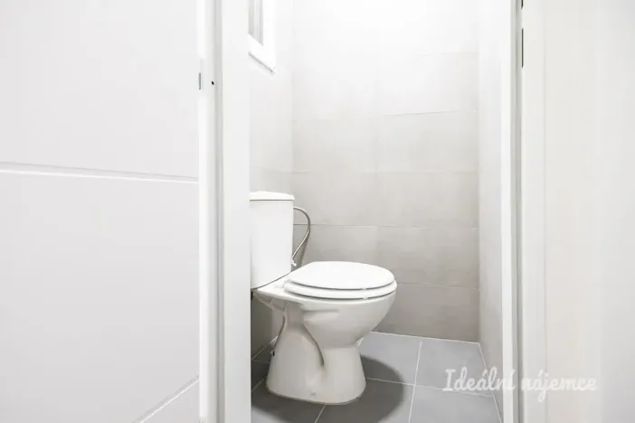 Pronájem bytu 2+1, Praha - Braník, Nad přívozem, 52 m2
