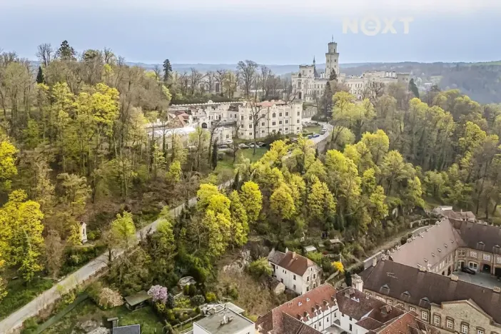 Prodej rodinného domu, Hluboká nad Vltavou, nám. Čsl. armády, 533 m2