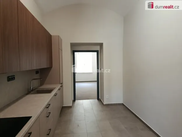 Pronájem bytu 1+1, Praha - Smíchov, Svornosti, 36 m2